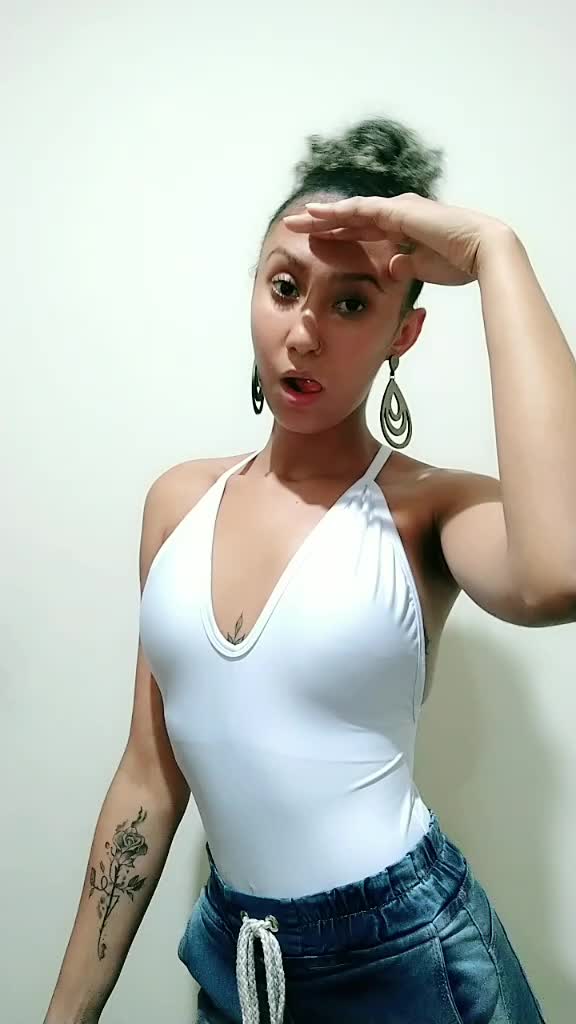 @Viviane Ribeiro