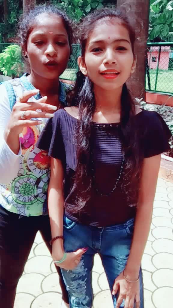 @RIYA_1214