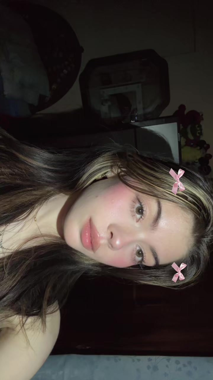 @🥧