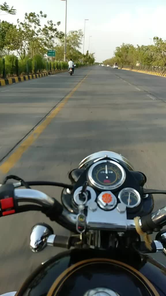 @vishu_09