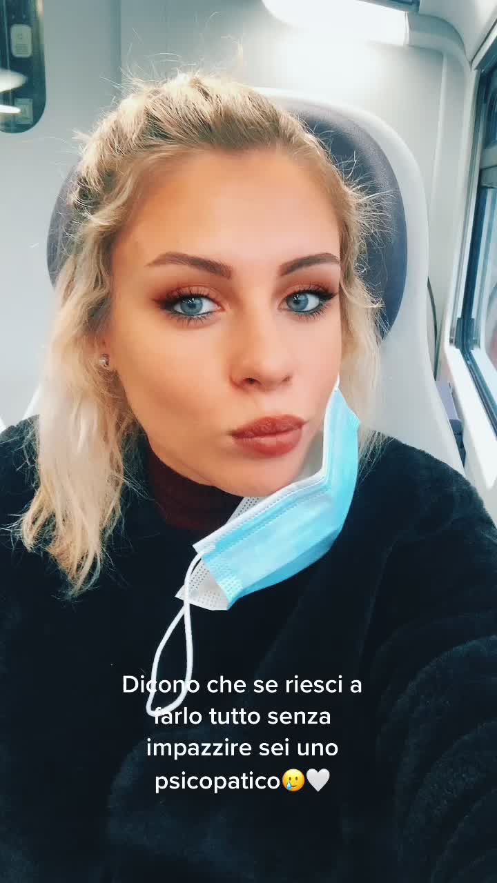 @Just_la_noe