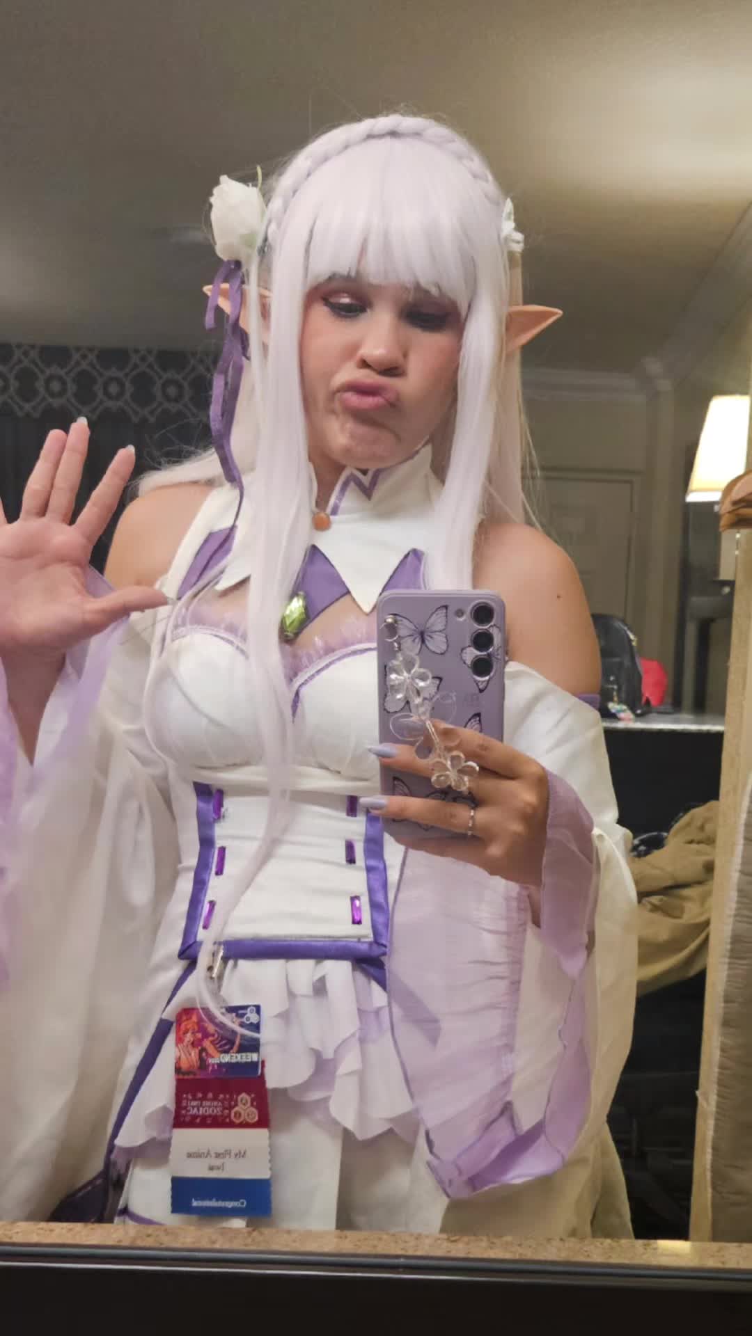 @Miss Unicorn