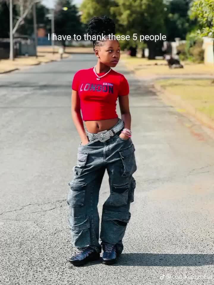 @Busisiwe the goat 🐐