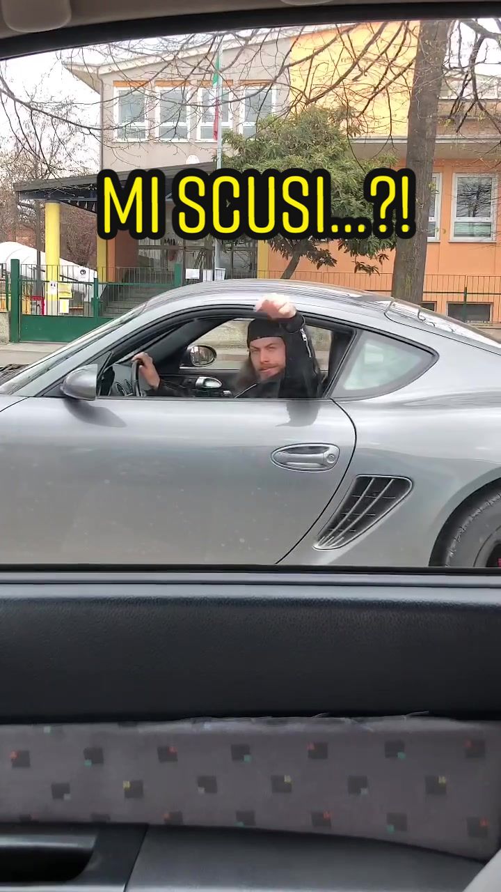 @TiaFisio