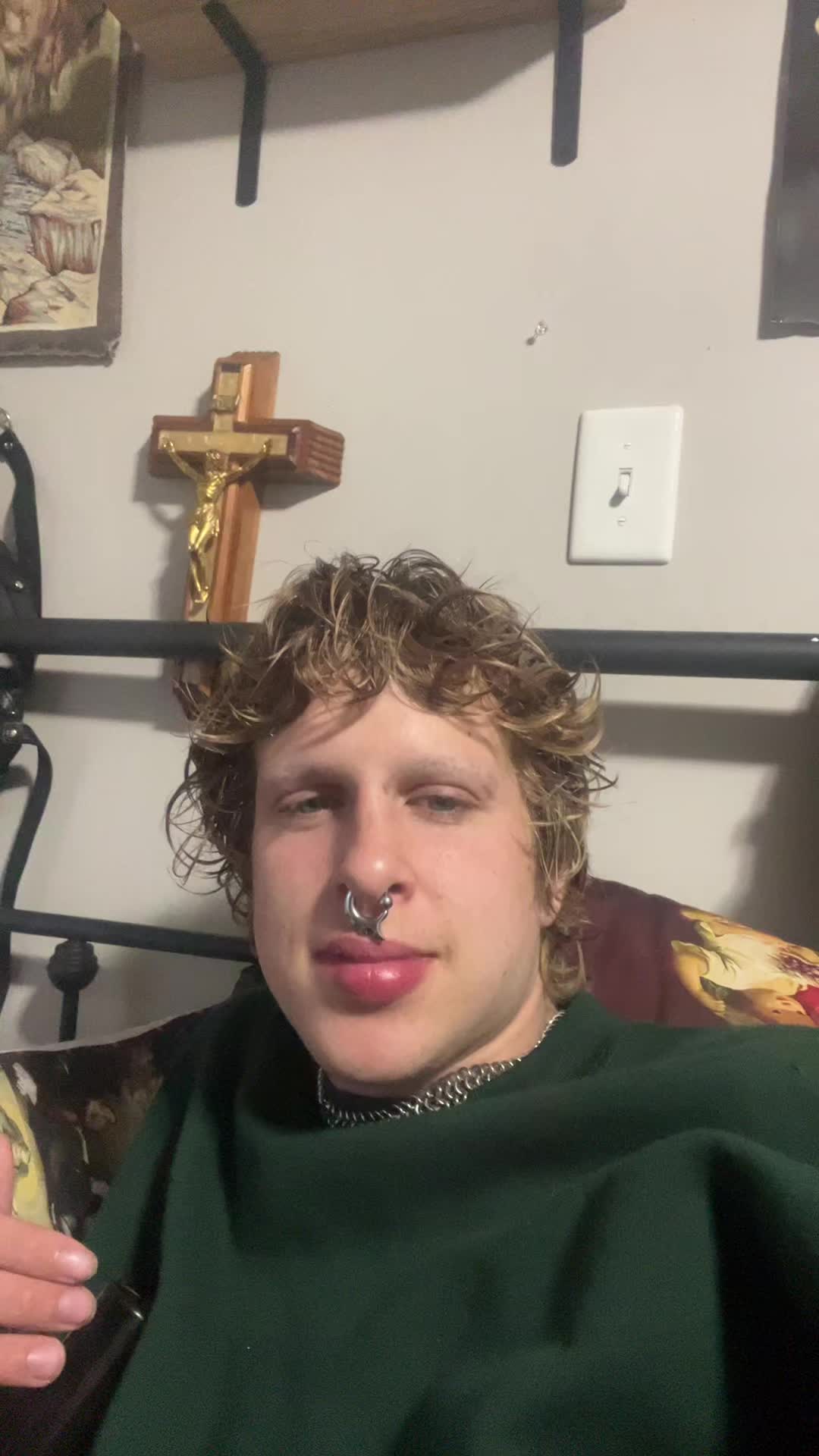 @Followboyadjacent