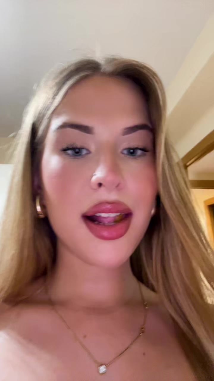 @crismoncu