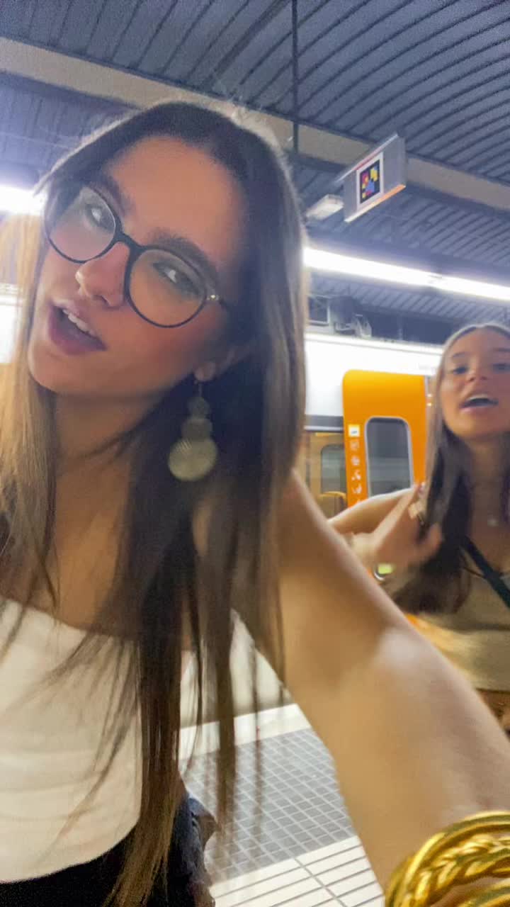 @CLARA MOLINA