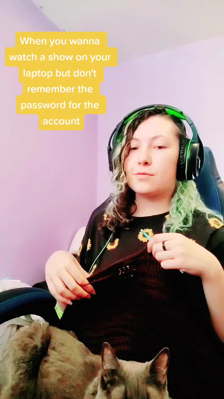 @crispycupcake_🦊🐩