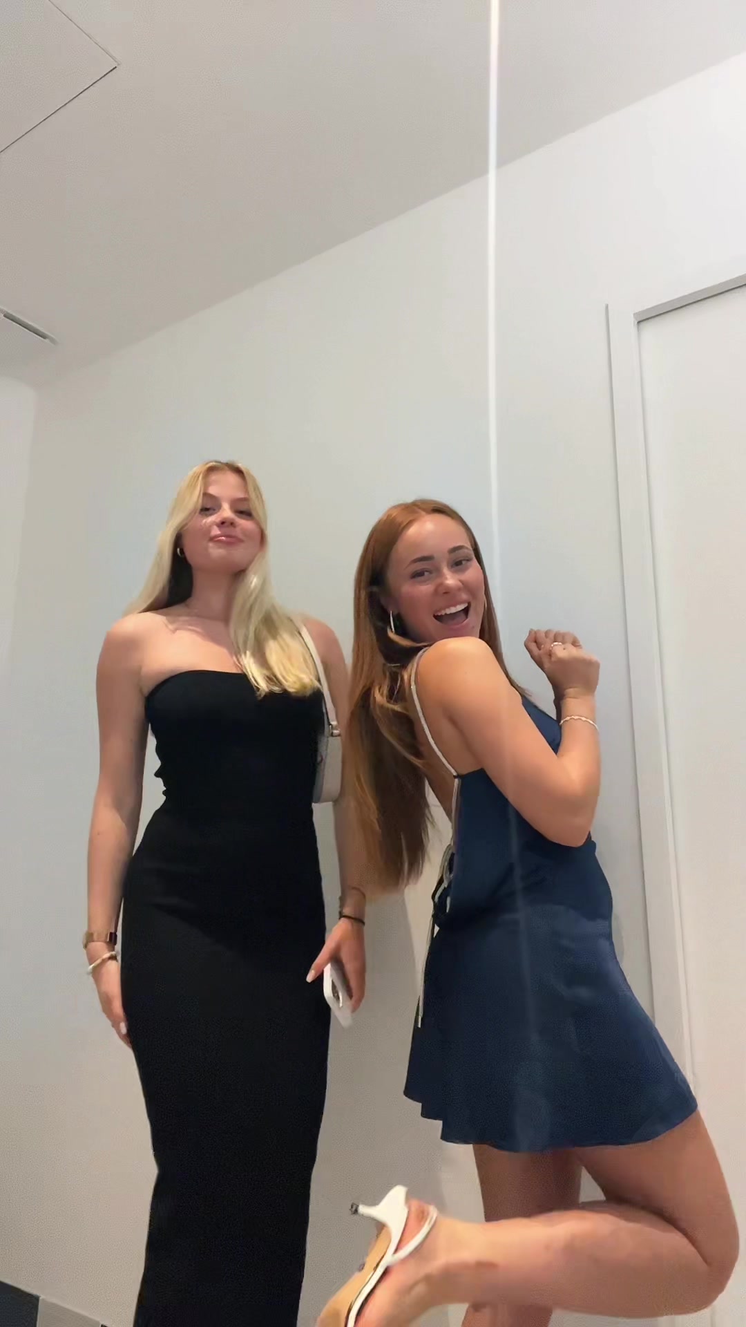 @leoonieb_