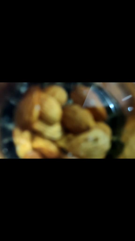 @D i N 🤗 ¥