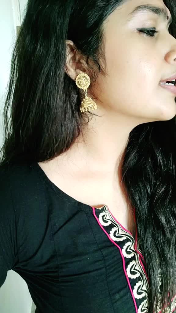 @Shobana shobi 🖤👑