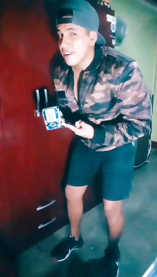 @Dennis Olaya