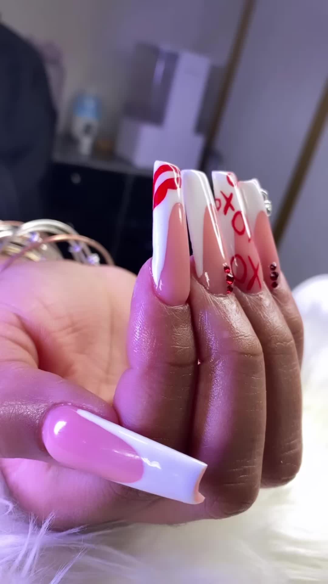@Dimplesnailsbar