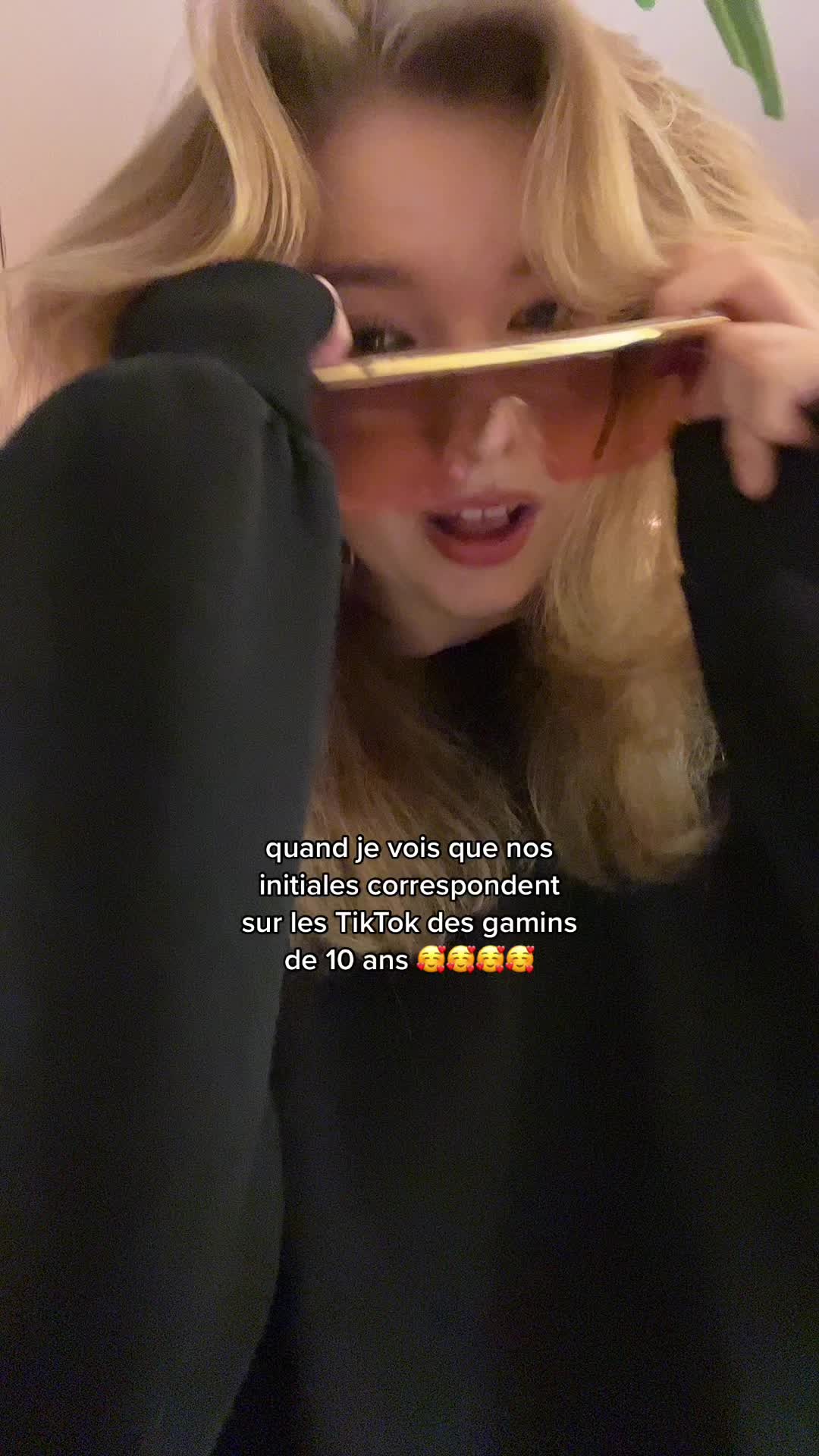 @M4RY
