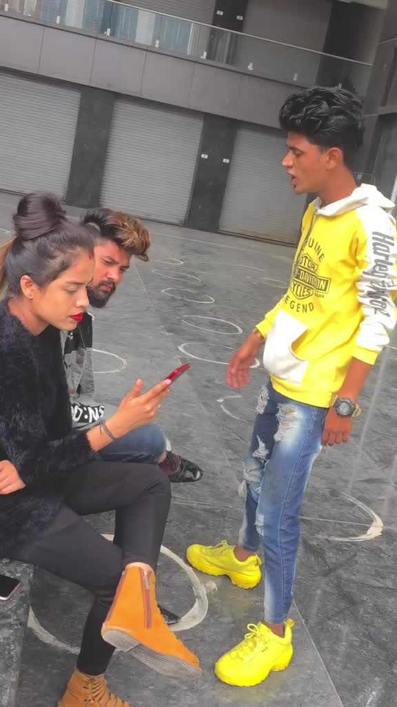 @Rs modeling