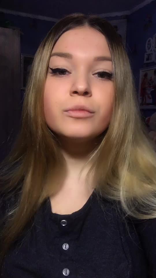 @Дарина