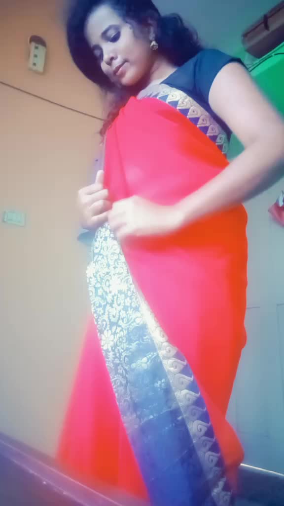 @tejaswini