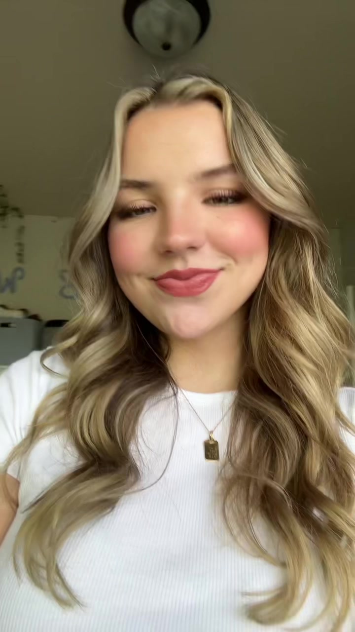 @brookelwsmith