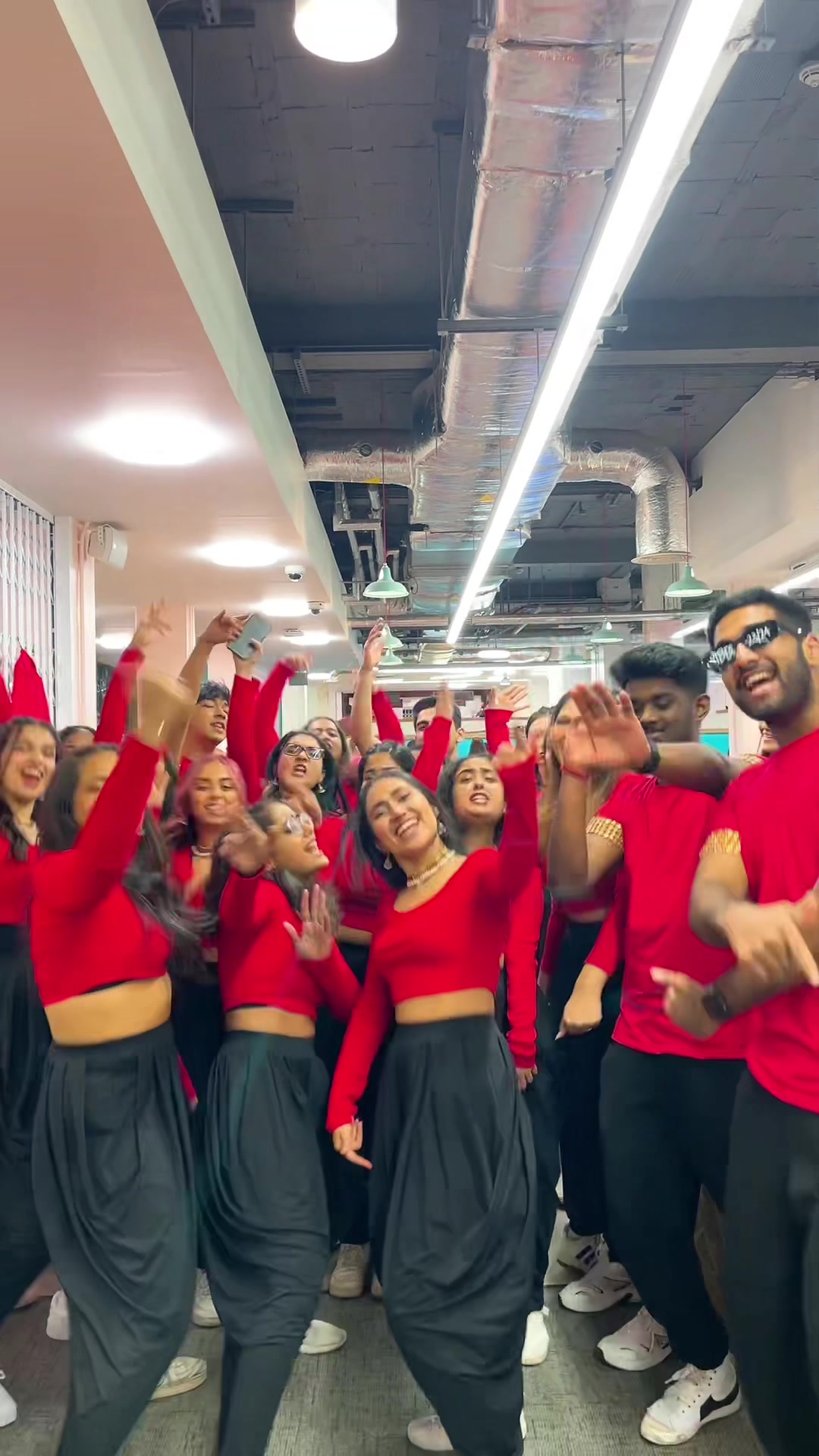 @Vibes (UoL Indian Dance Soc)