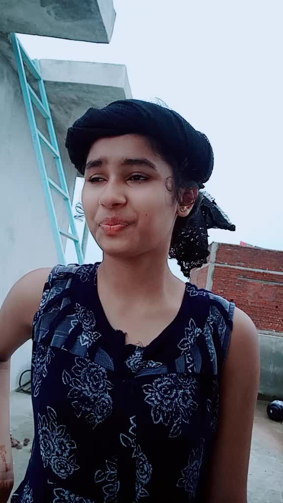 @Alisha Khan