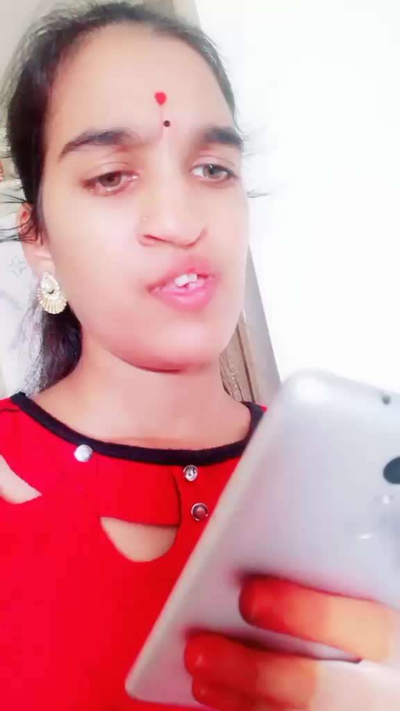 @👑VARDHINI GOUD 👑