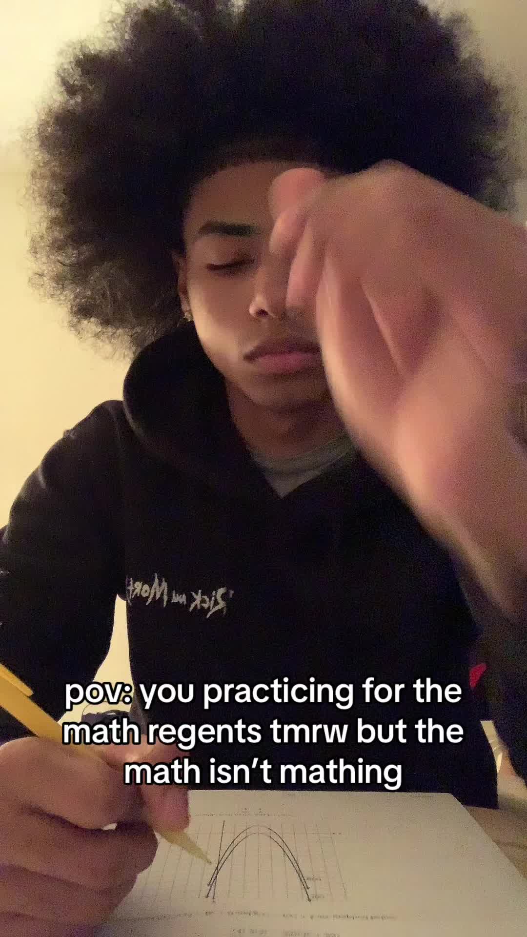 @zeus 🖤