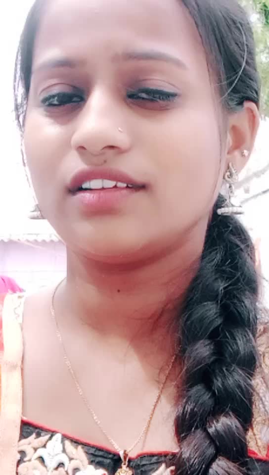 @@---alone---queen👸