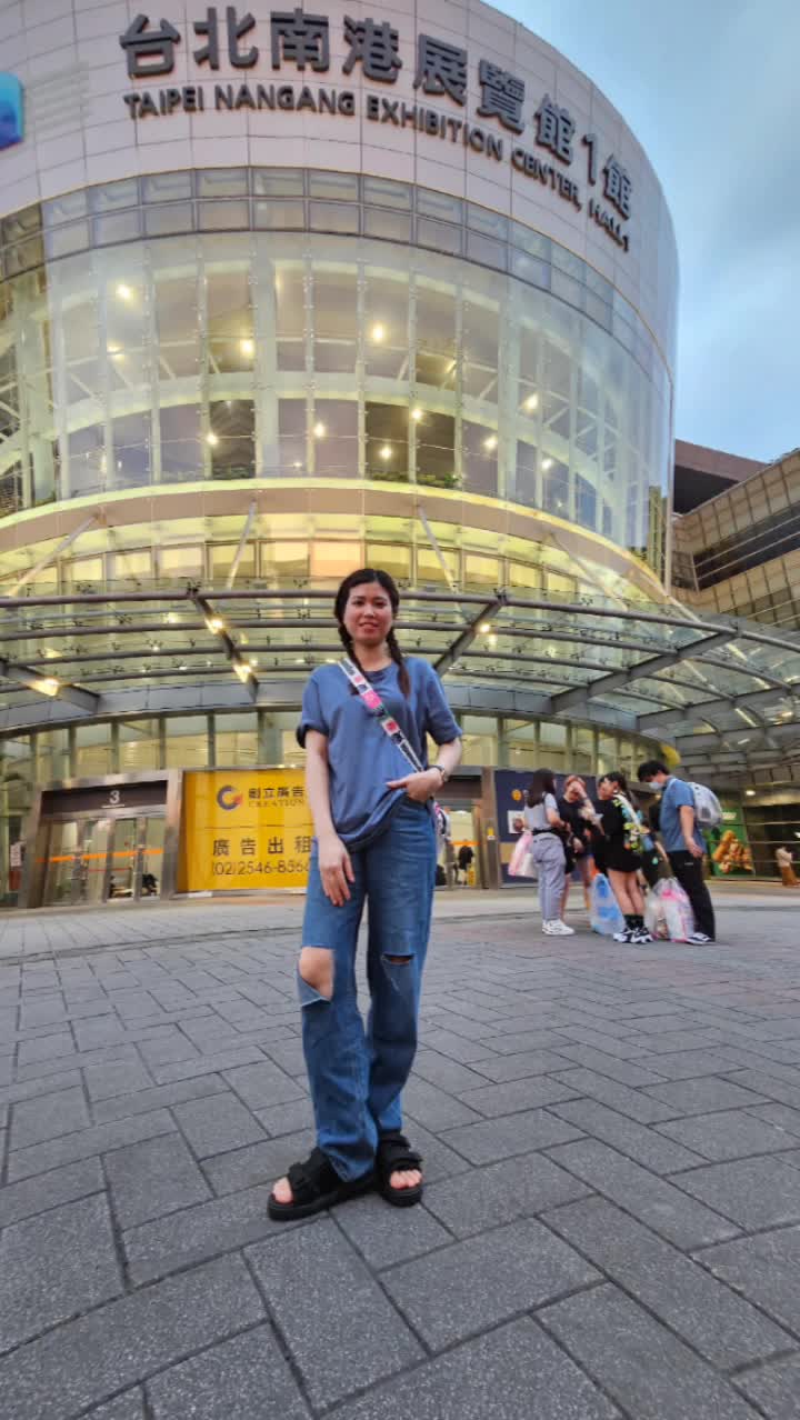 @Phương Bích