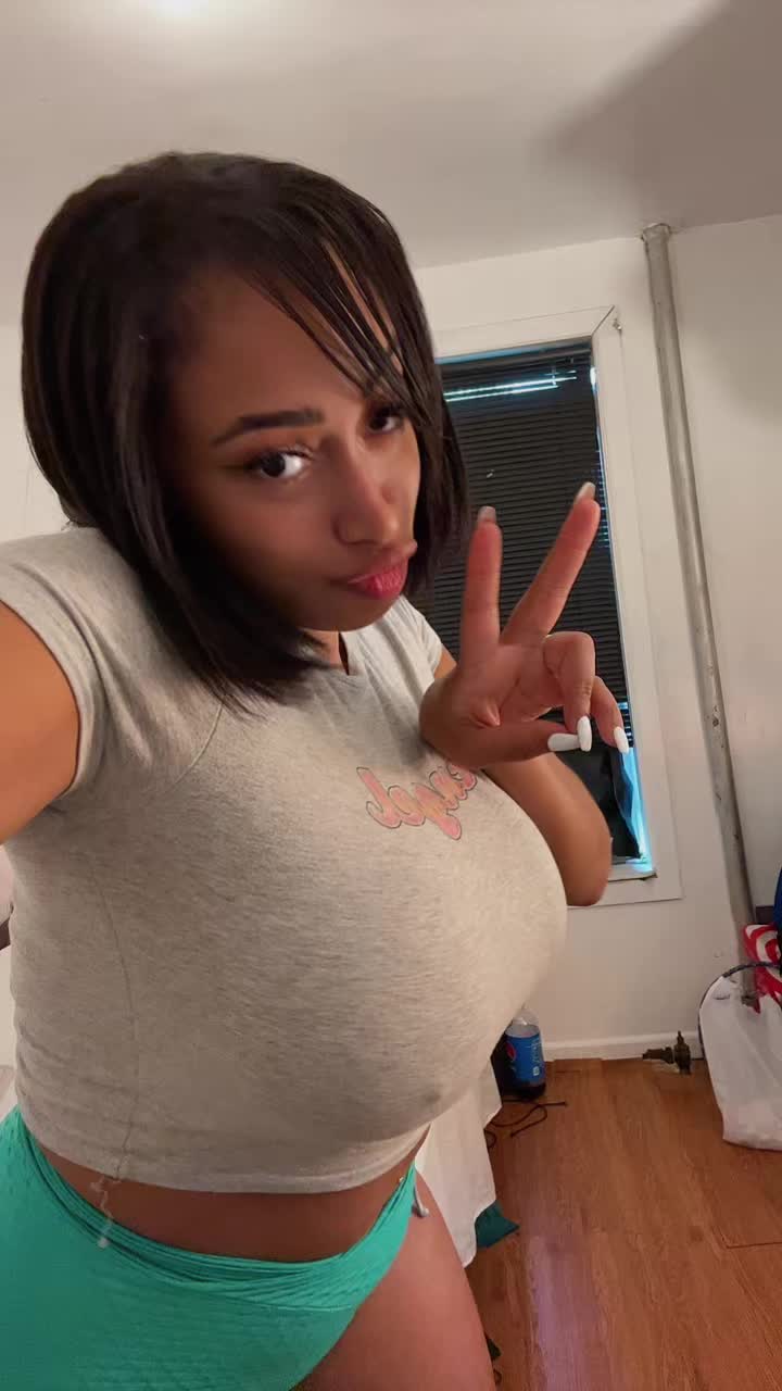 881 likes, 28 shares, 17 | Cristina.celii (@cristina.celiii)
