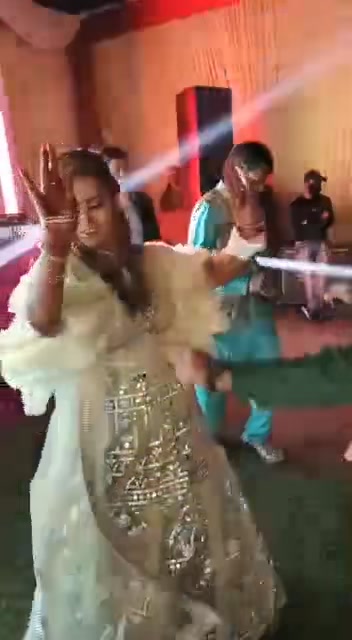 @Aflatoon💃🏻🌸