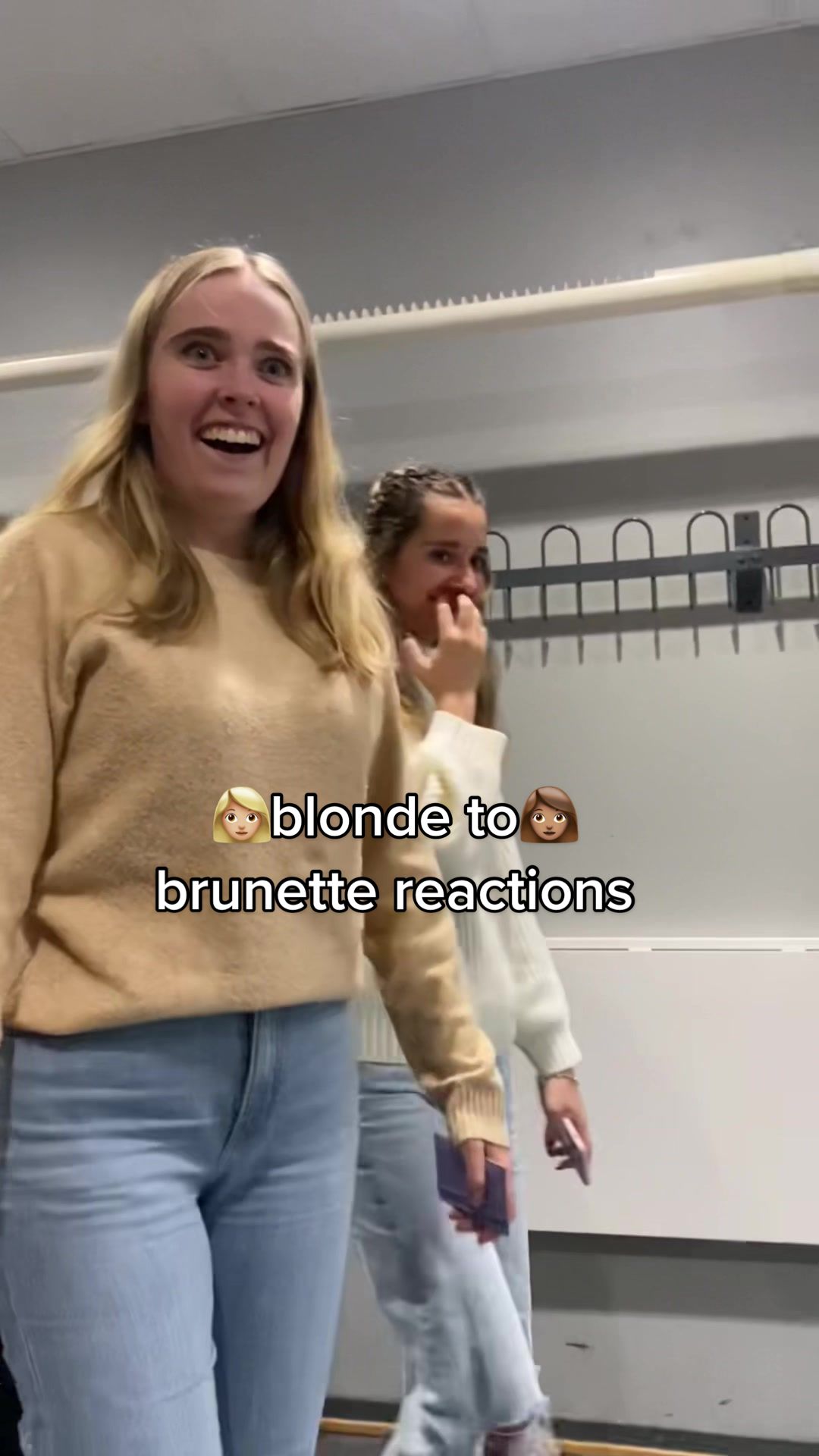 @Julie Dahl