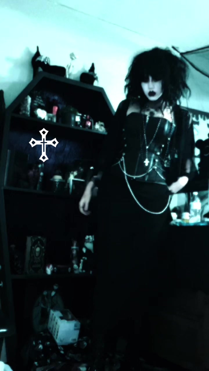 @☠︎ Renee ☠︎