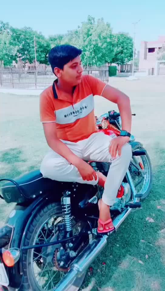@Hitu_mafiya_1