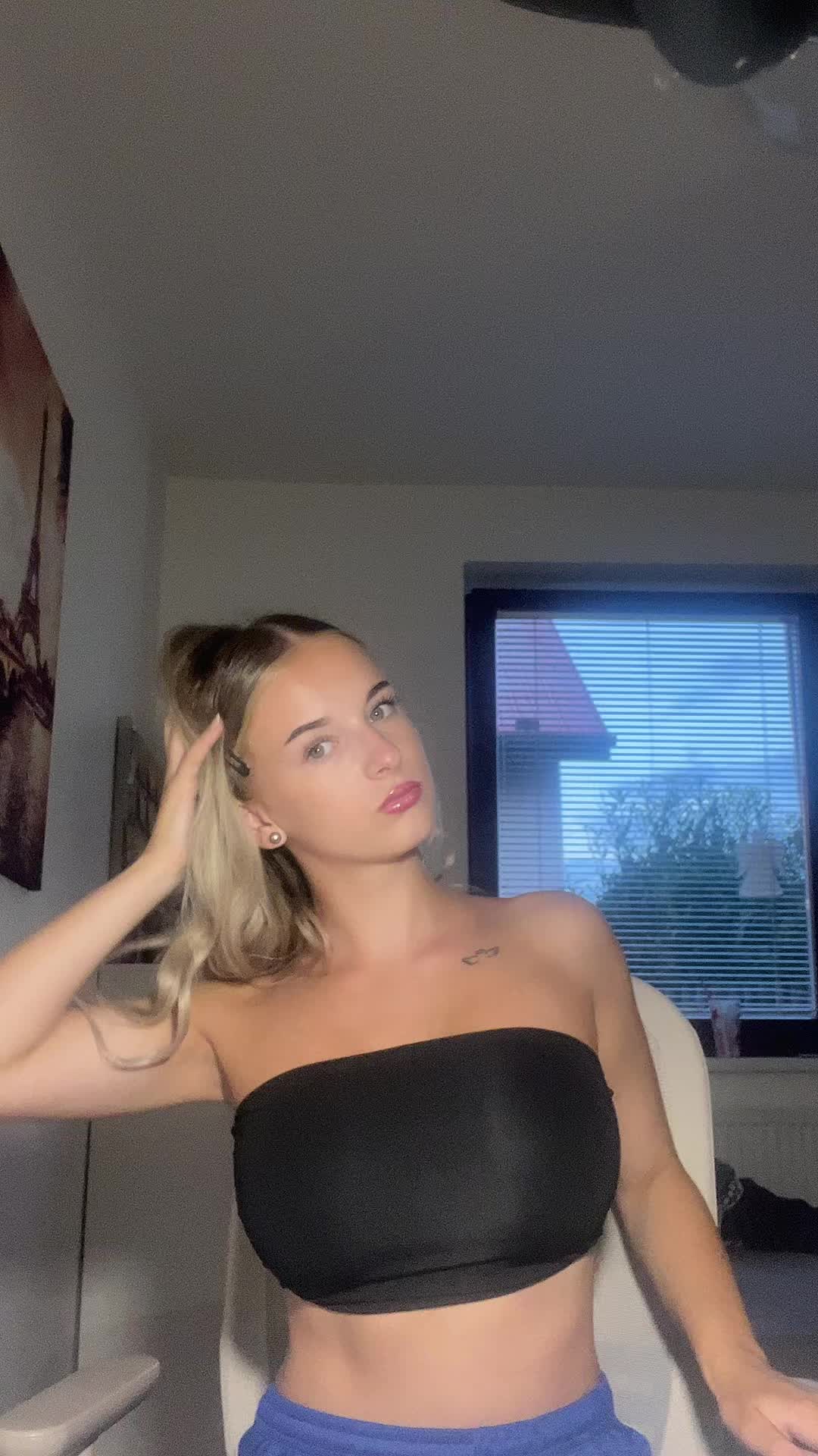 @Simča