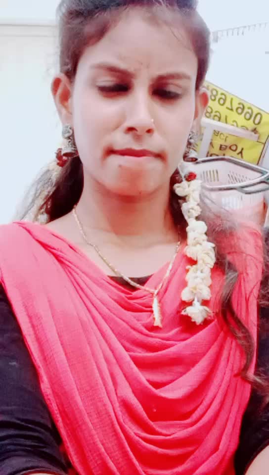 @singel ponnu soni😎