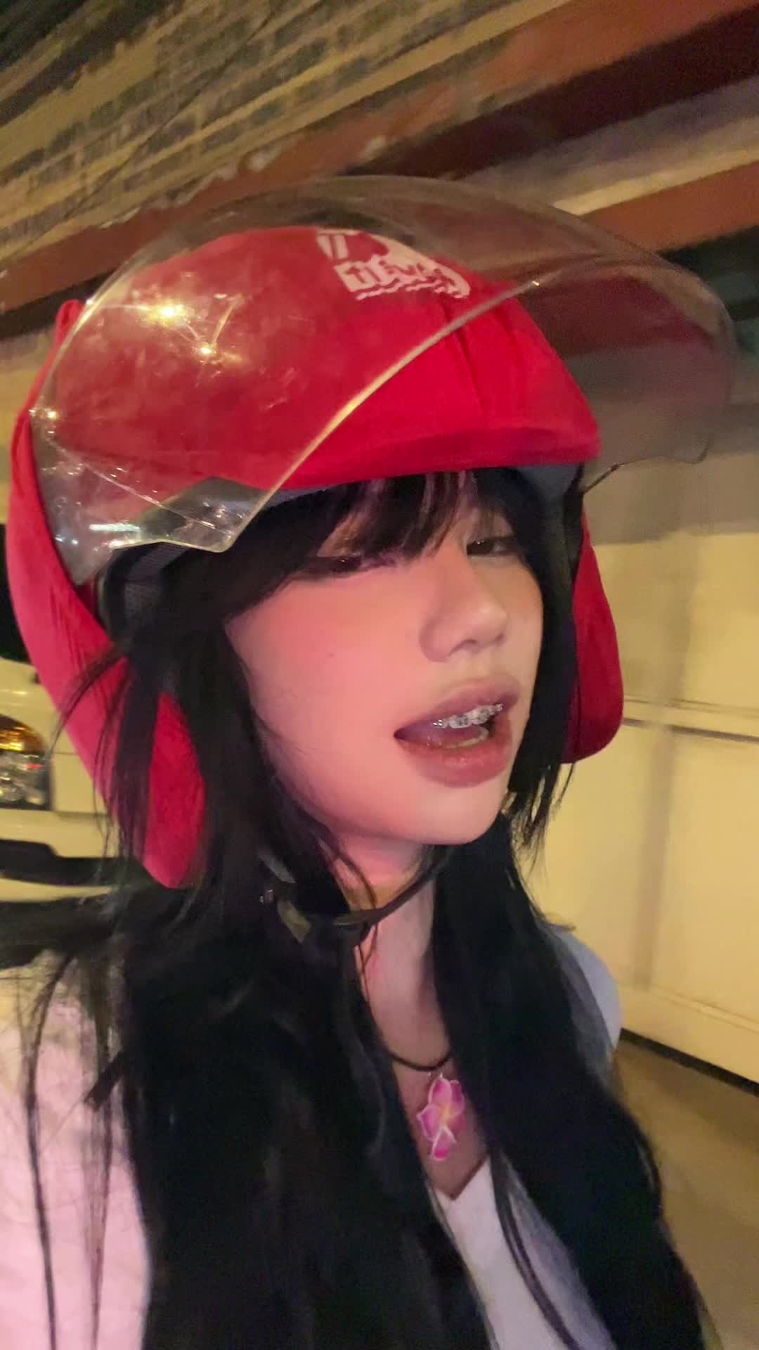 @d&agrave;mon
