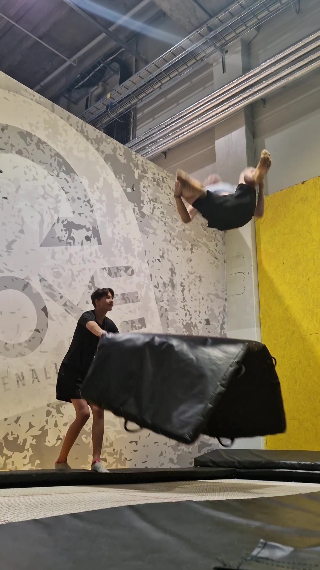 @Limmers flips