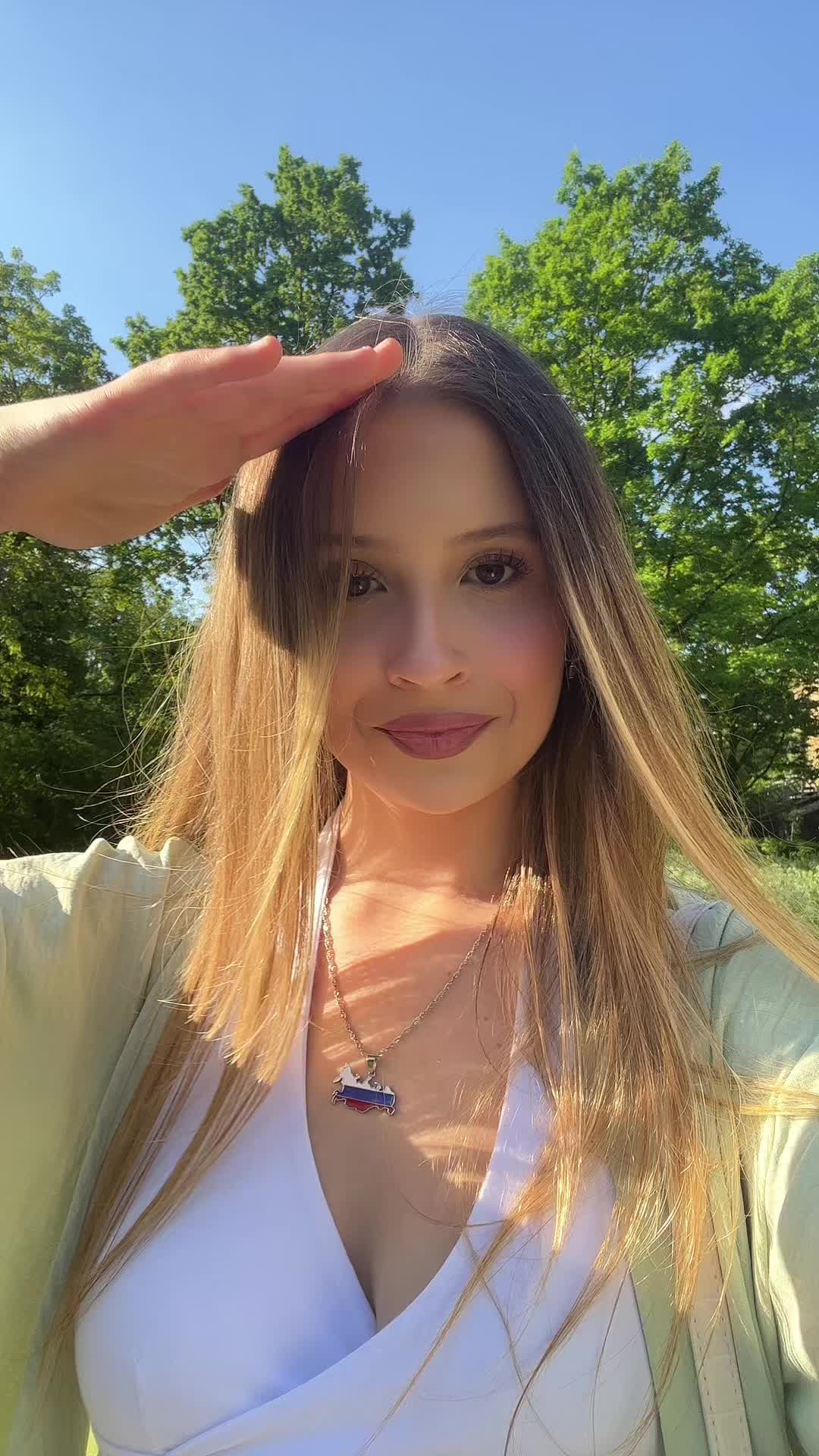 @Алиска🇷🇺