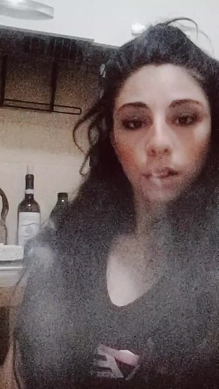 @angela