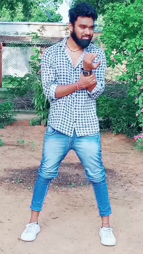 @Munna Darling Dancer