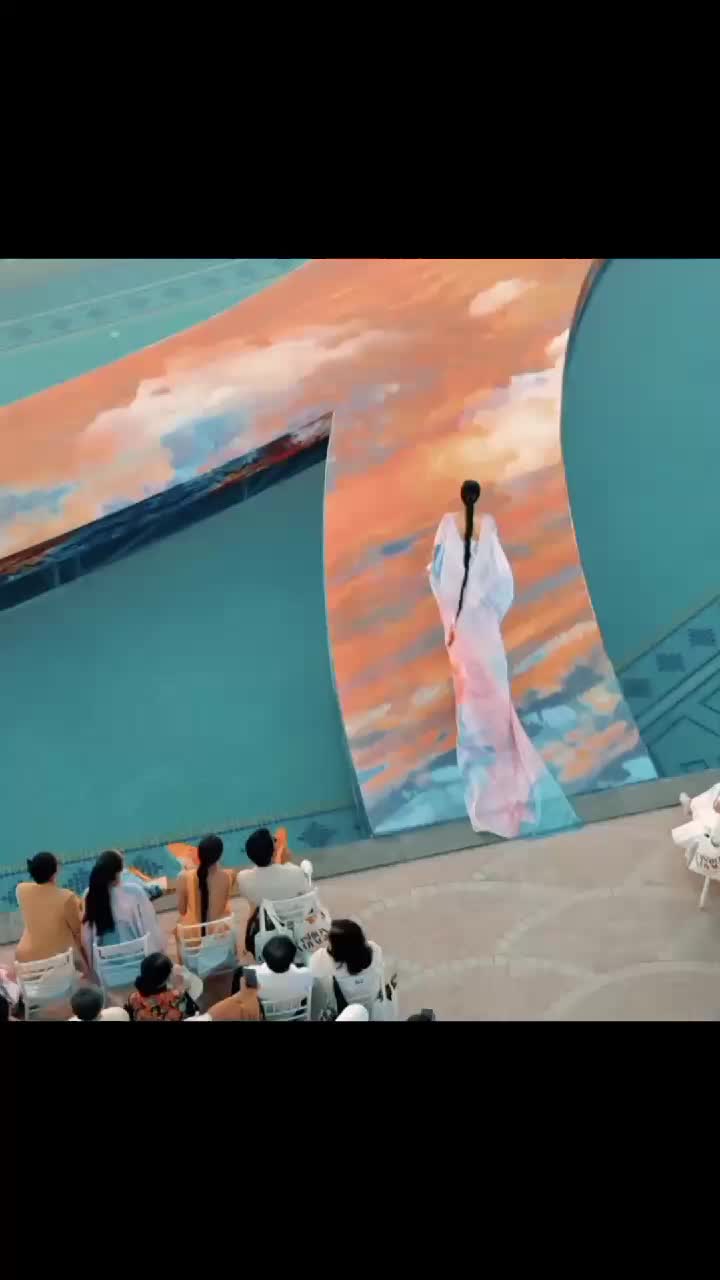 @Đ𝕒𝕟 𝕊𝕙𝕠𝕡🇻🇳🇯🇵