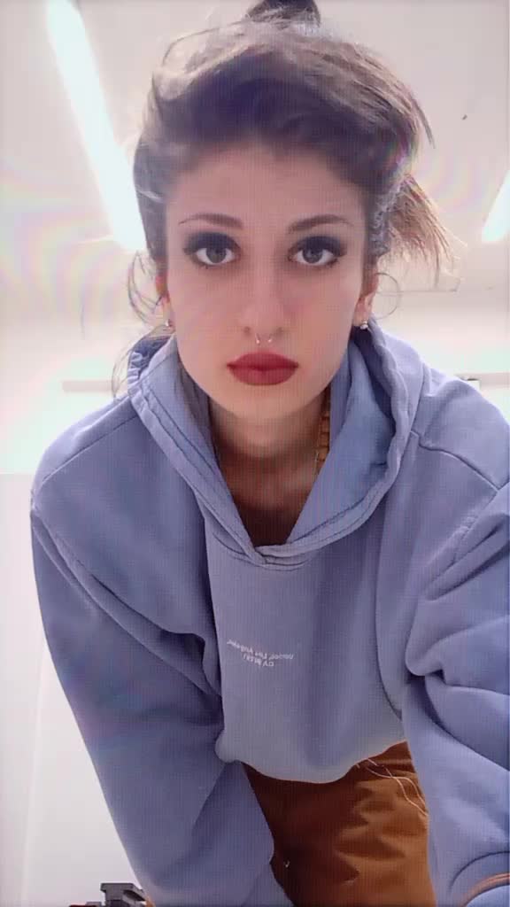 @Elisabetta Vittoria Karaulyan
