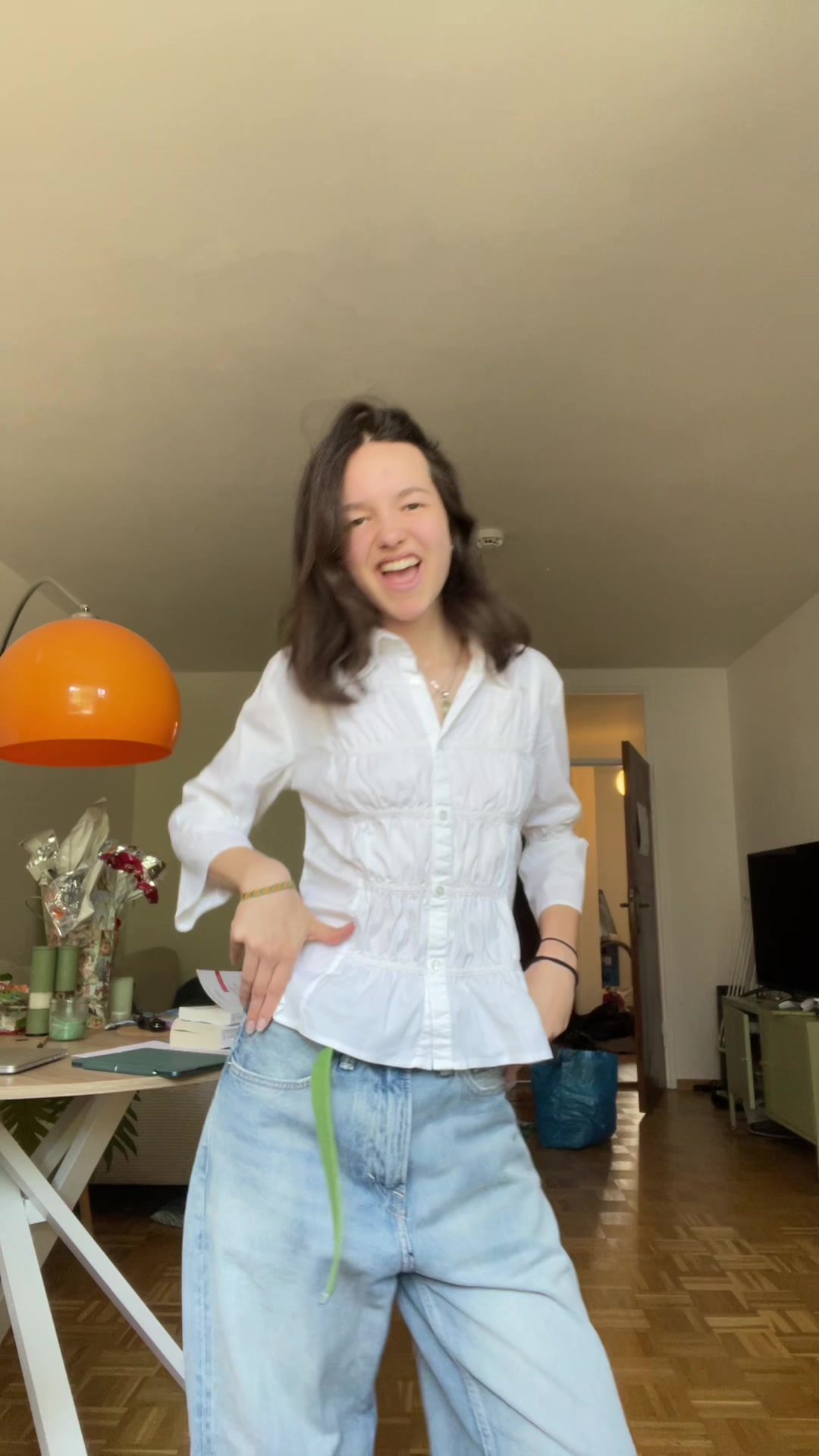 @lizzykeira