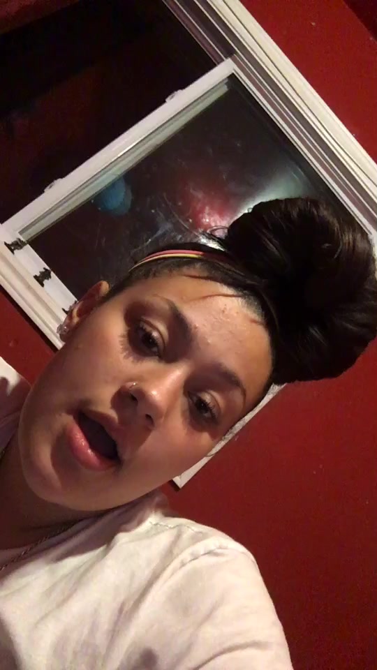 @Lil_shortyy_babe🤍💍