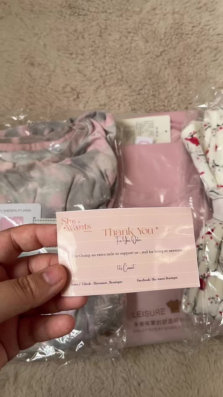 @shewants_boutique