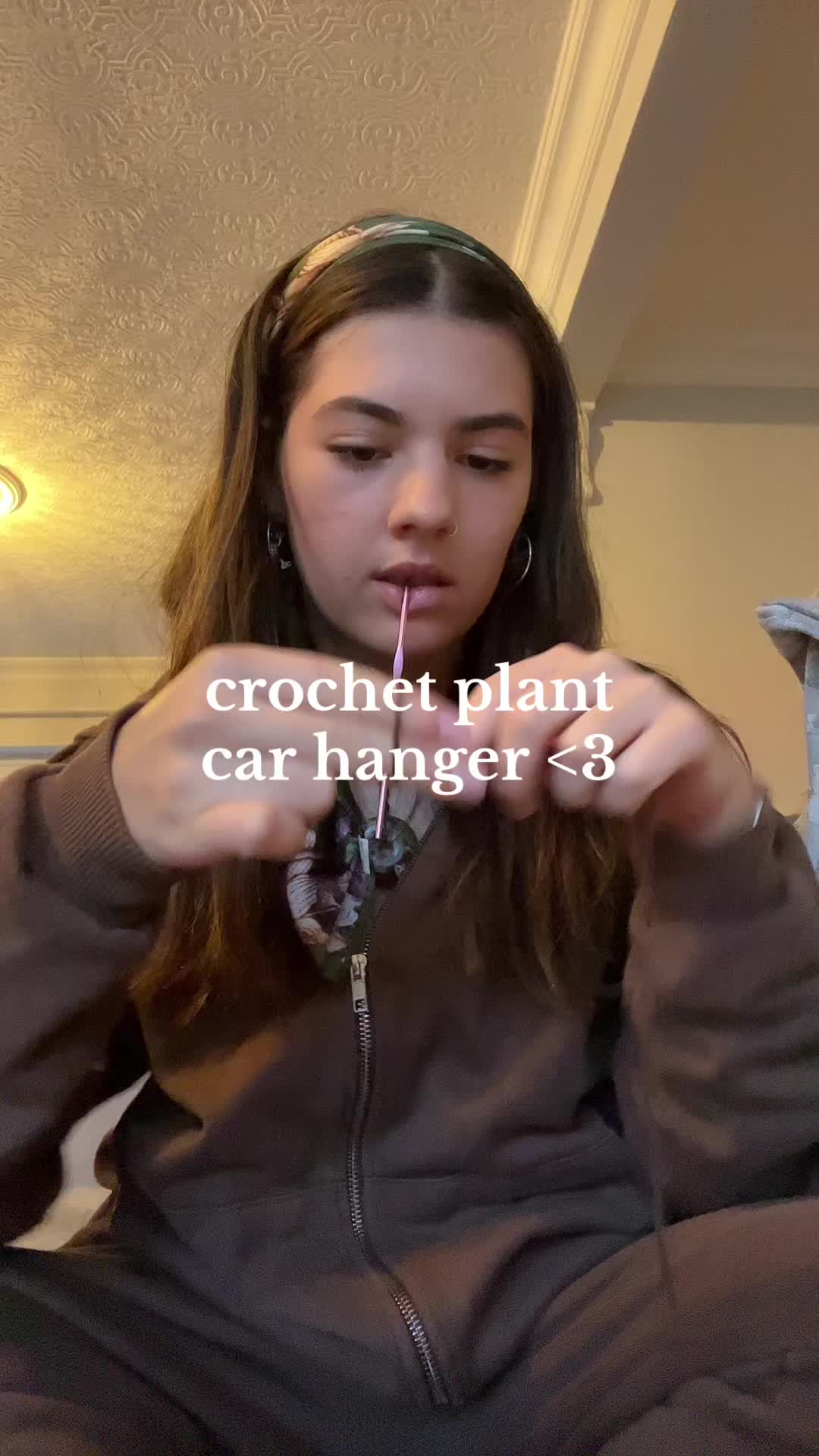 @holly 🧶
