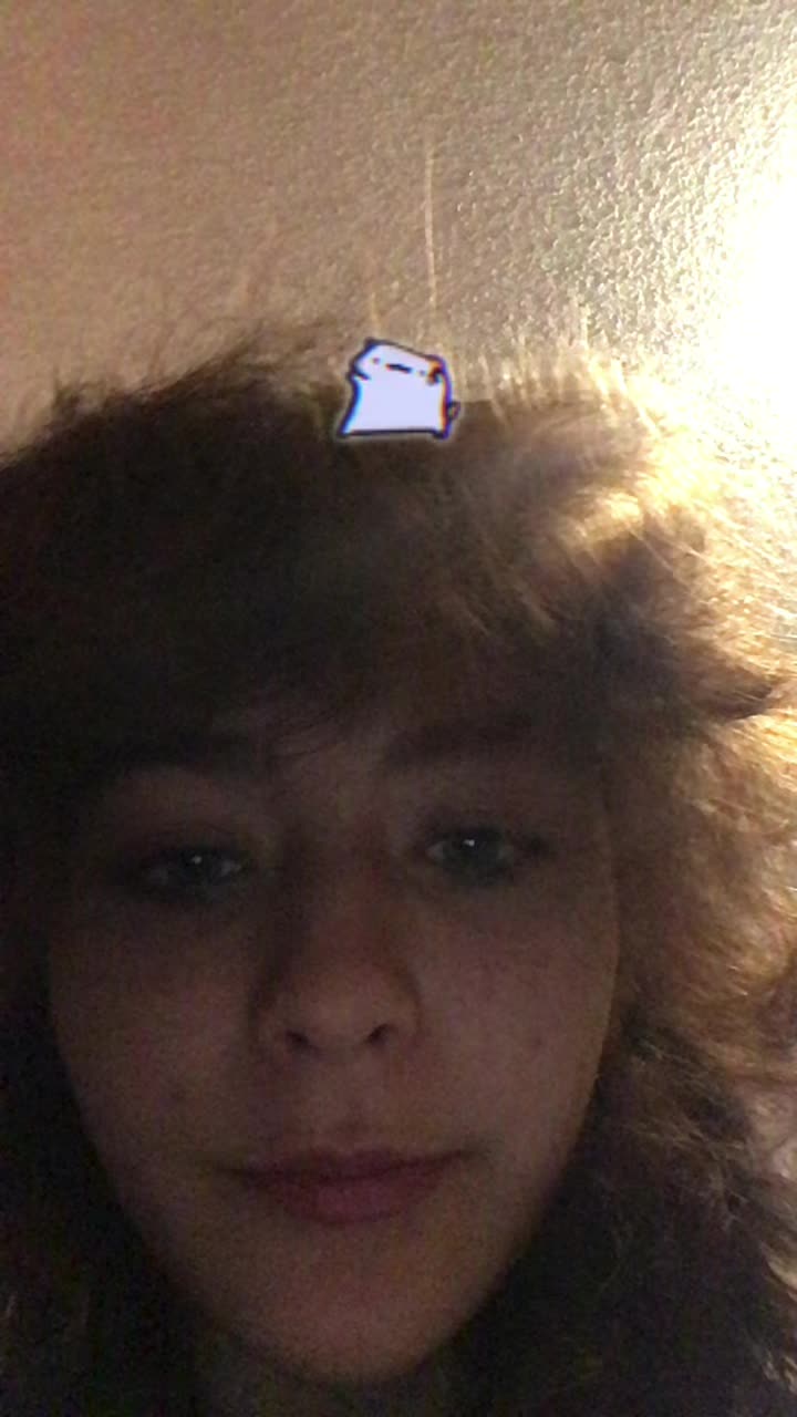 @(+18)cool kid on da internet