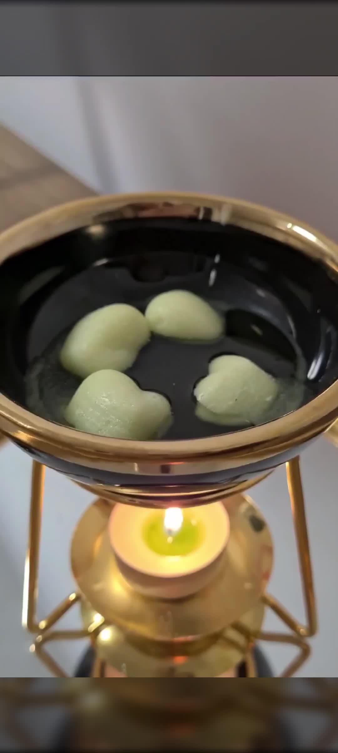 @D.t.candles