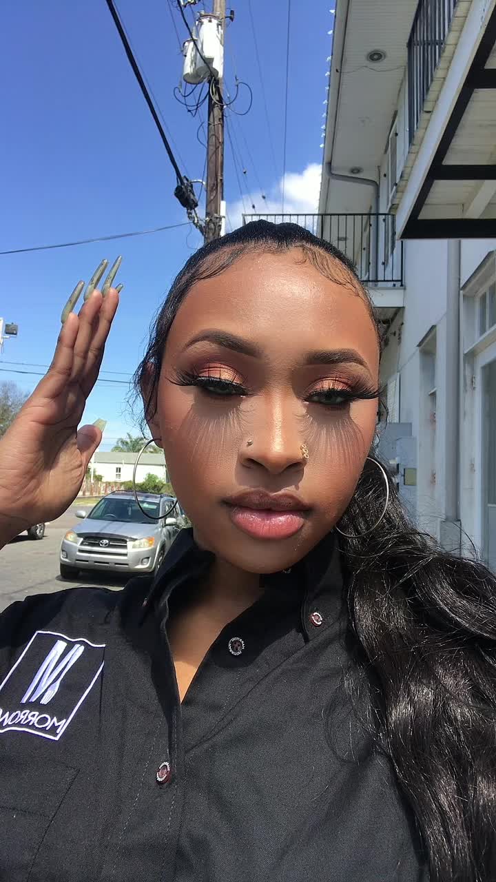 @chyneezy