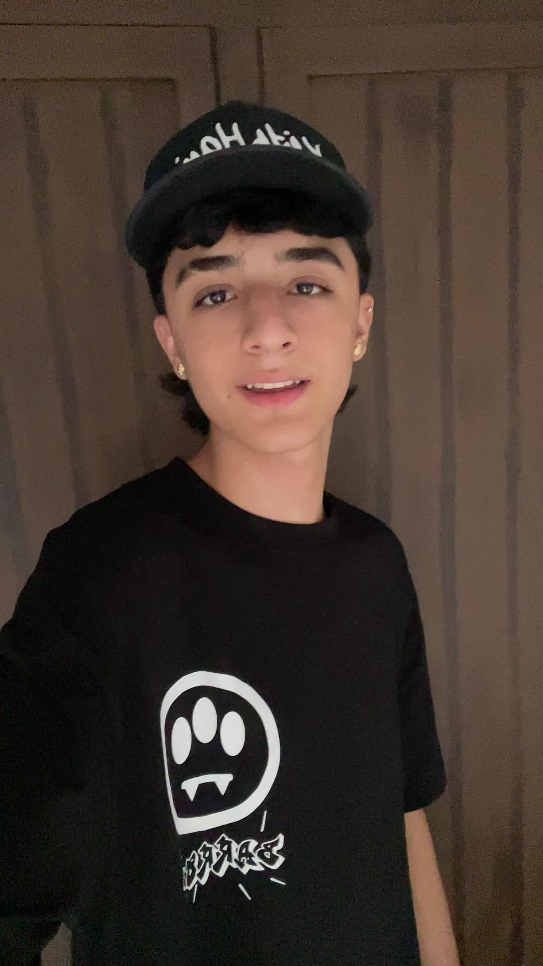 @Santi_0725